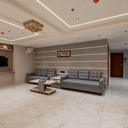 Hotel Shrimad Villa 甘地讷格尔 外观 照片