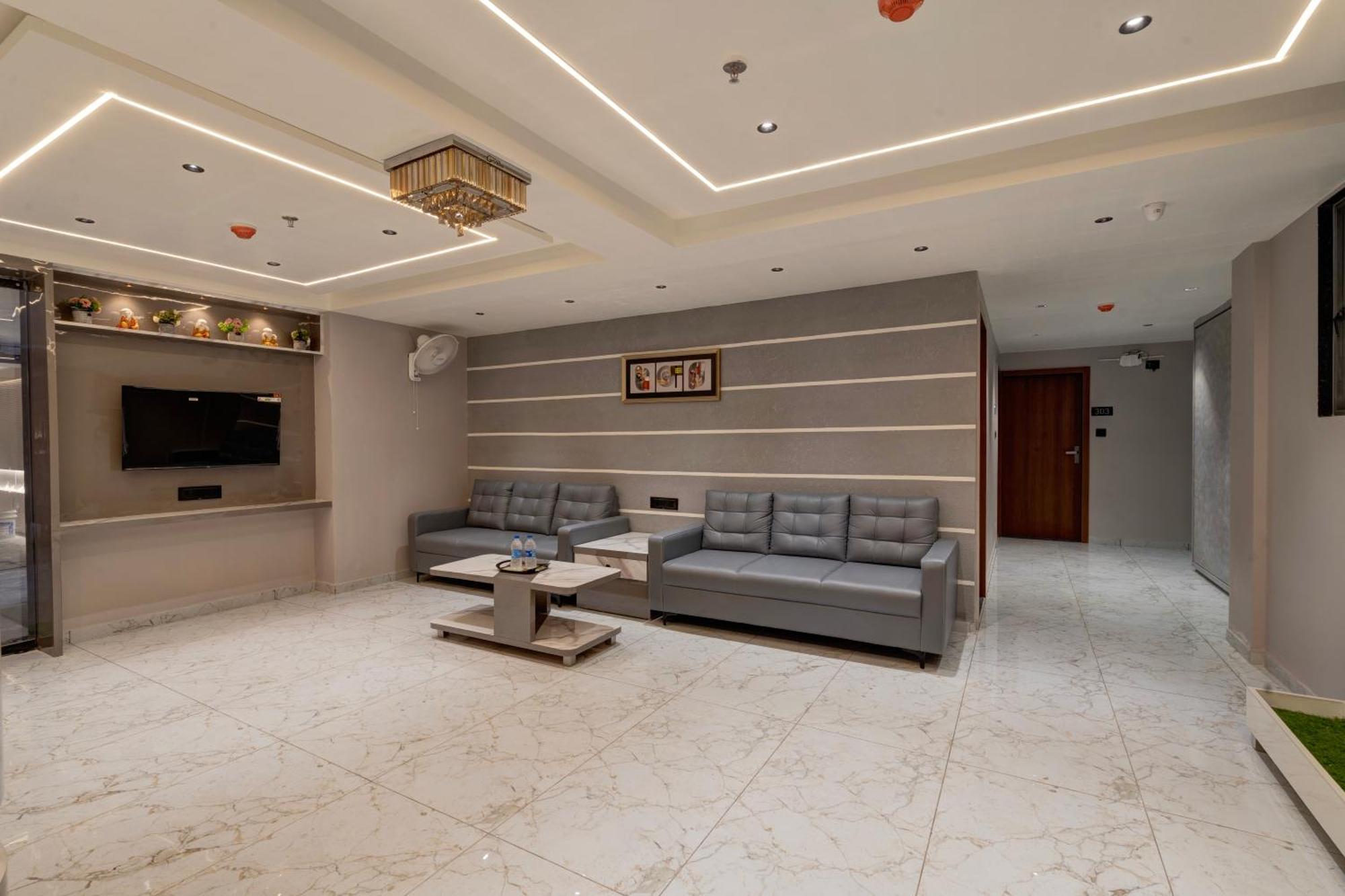 Hotel Shrimad Villa 甘地讷格尔 外观 照片