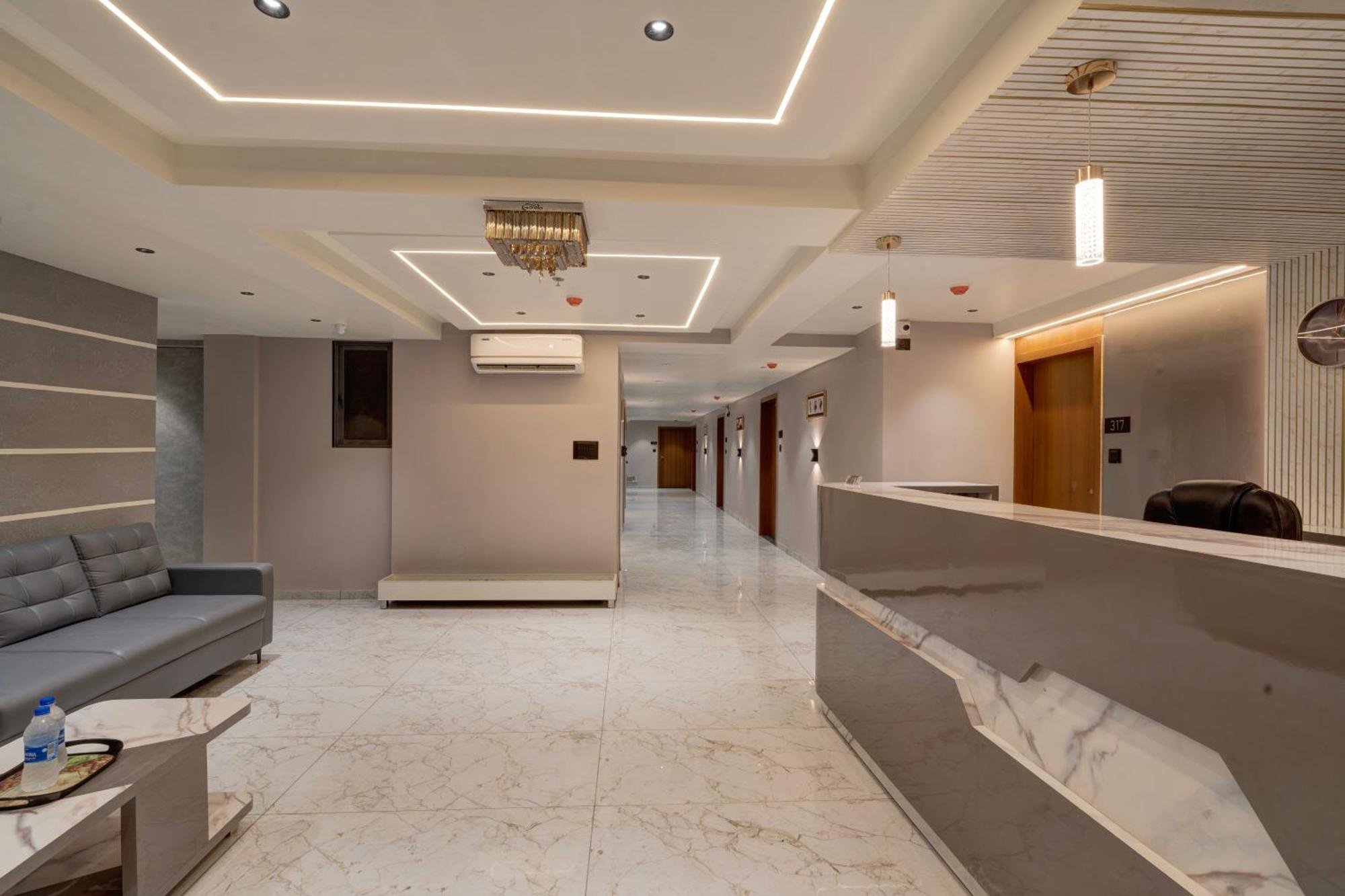 Hotel Shrimad Villa 甘地讷格尔 外观 照片
