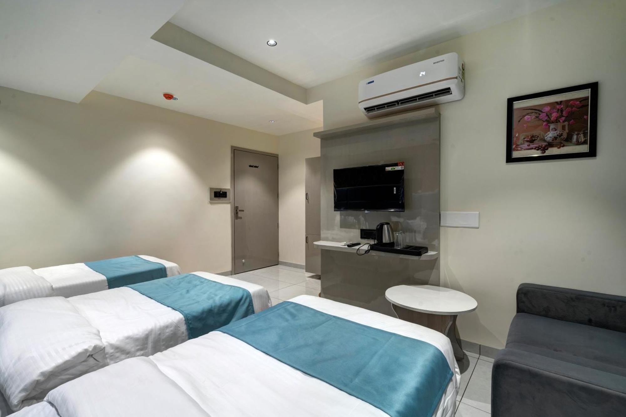 Hotel Shrimad Villa 甘地讷格尔 外观 照片